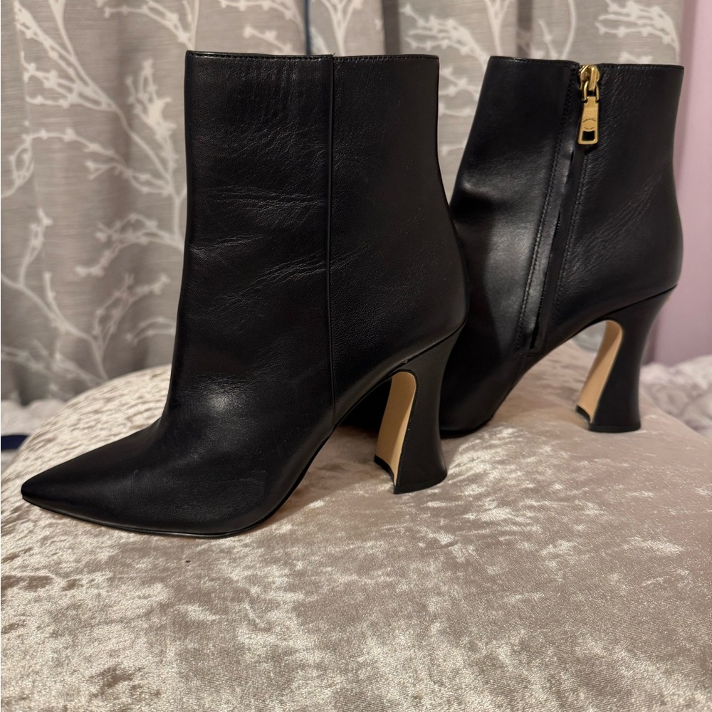 Coach boots